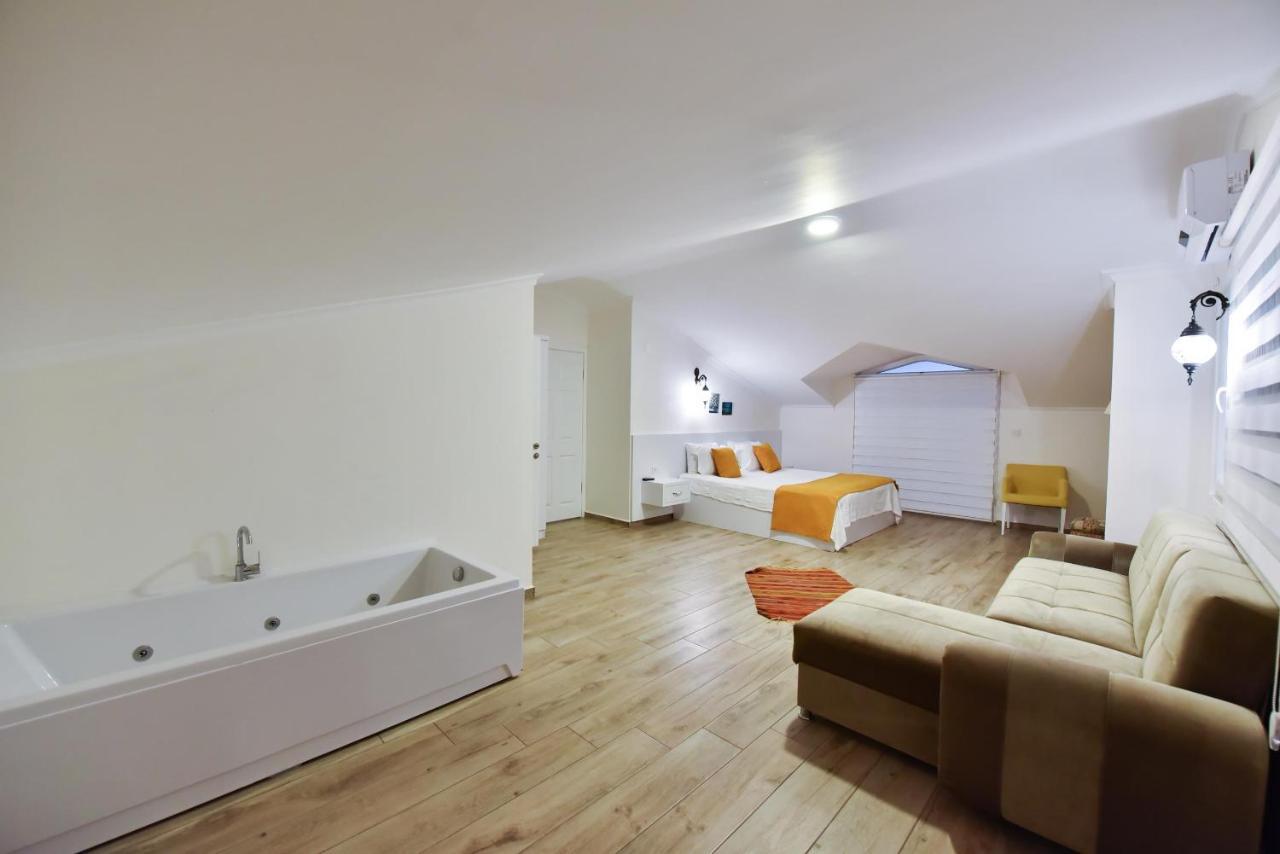 Infinity Mavi Villa フェティエ エクステリア 写真